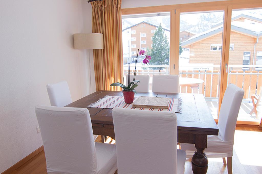 Chalet Haus Perla Saas-Fee Zimmer foto